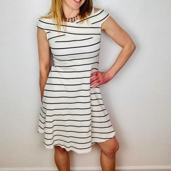 Off Shoulder Dress - Picture 1 of 7